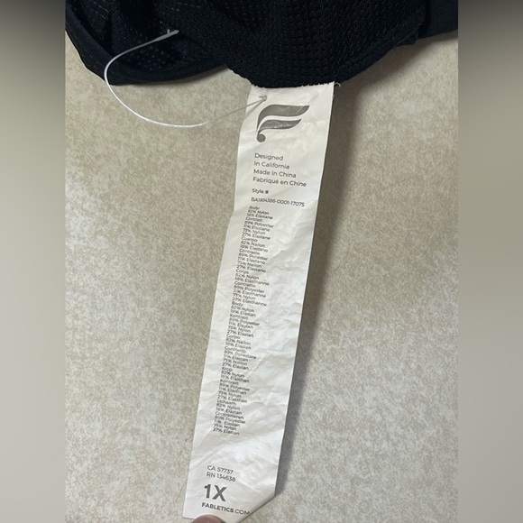 Fabletics Women’s Faye High Impact Stretch Wide Strap Black Sports Bra Size 1X - Picture 10 of 11